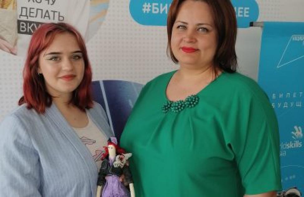 В проектном конкурсе Кочковского района победили три талантливые школьницы