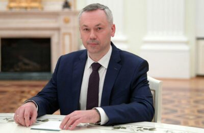 Губернатор Андрей Травников дал поручения по поддержке рынка труда