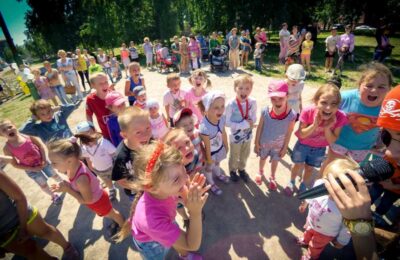 Более 4000 путевок на детский отдых приобрели по программе кешбэка жители Новосибирской области