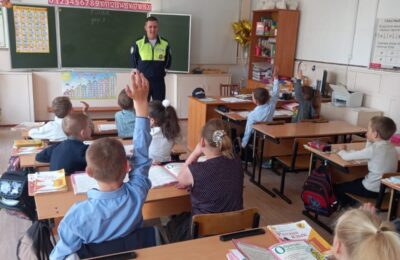 Сотрудники Госавтоинспекции провели «День дорожной безопасности» в школах Кочковского района