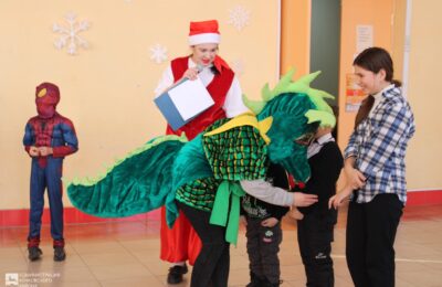 Новогодняя елка для детей из семей участников СВО состоялась в Кочковском районе