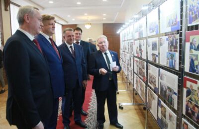 К 30-летию Заксобрания Новосибирской области открылась фотовыставка