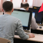 Новосибирские абитуриенты более 70% заявлений в колледжи подали онлайн