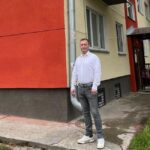 Депутат Заксобрания проконтролировал капремонт многоквартирного дома