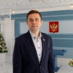 Александр Аксёненко поздравил кочковских женщин с Днем матери