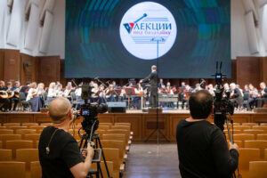 «Лекции под балалайку»: уникальный проект о народных инструментах