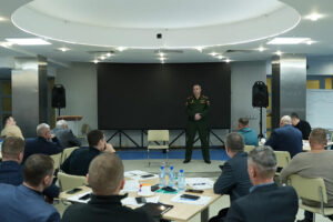 Участники проекта «Герои НовоСибири» изучили стратегию технологического суверенитета России и региональные механизмы ее реализации