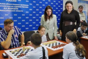 Первые региональные соревнования по таврелям прошли в Новосибирске