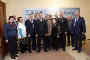 Депутаты Заксобрания: на «Ермаке» до станции «Спортивная»