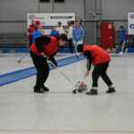 В Новосибирской области стартовал первый турнир по керлингу среди школьников