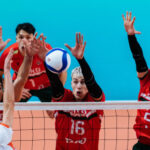 Сегодня волейболисты «Локомотива» и хоккеисты «Сибири» проведут первые матчи плей-офф