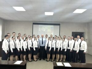 29 молодых офицеров окончили обучение и прошли профподготовку в Новосибирске