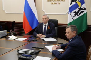 Андрей Травников провёл личный приём ветеранов в преддверии Дня Победы