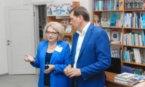 Школы, библиотеки, пешеходные тротуары: депутаты контролируют работы на соцобъектах