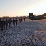 Шесть курсантов из Барабинска прыгнули с парашютом при поддержке парламентария