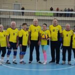 Кочковские ветераны стали первыми в волейболе в Болотном